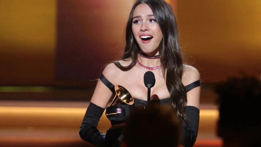 Bruno Mars, Olivia Rodrigo thắng lớn, Billie Eilish, BTS "trắng tay" tại Grammy 2022