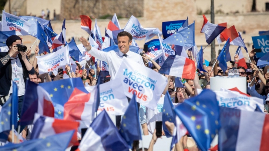 Bầu cử Pháp: Ông Macron công kích bà Marine Le Pen trên mặt trận môi trường