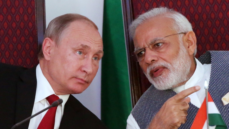 Vì sao Ấn Độ mua dầu của Nga nhưng vẫn có thể làm bạn với Mỹ?