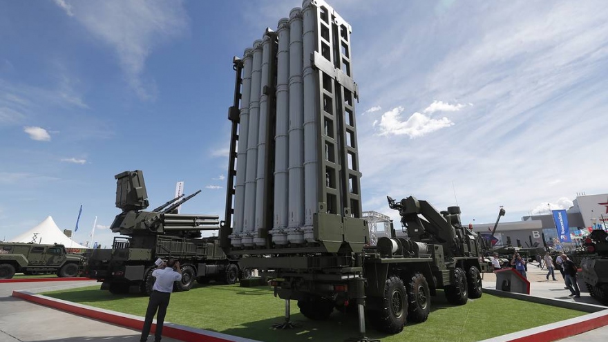 Nga tiết lộ khả năng của hệ thống tên lửa S-350 vượt xa các đối thủ hiện nay