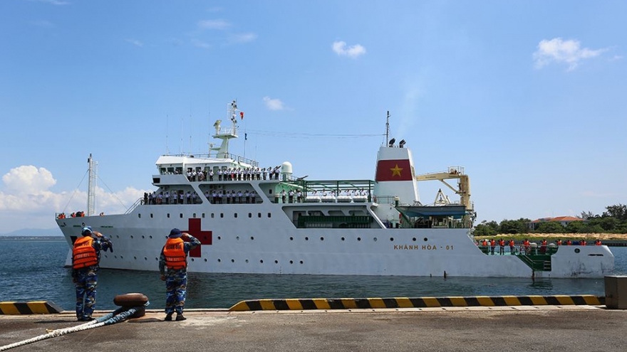 Tàu bệnh viện 561 và những hải trình cùng ngư dân nơi đầu sóng