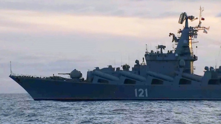 Tàu chiến Nga bị hư hại nghiêm trọng do nổ kho đạn