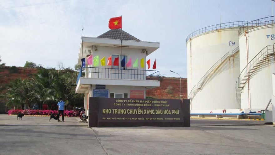 Hoãn phiên toà xét xử vụ buôn lậu xăng dầu lớn nhất ở Bình Thuận