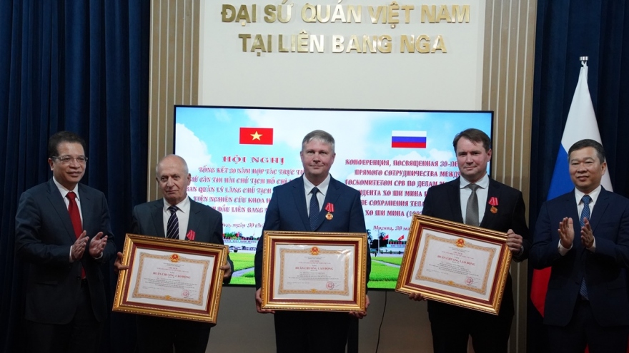 30 năm hợp tác Việt - Nga trong gìn giữ thi hài Chủ tịch Hồ Chí Minh