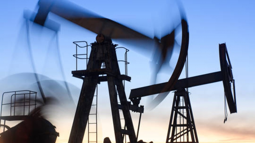 Bất chấp trừng phạt, doanh thu từ dầu mỏ của Nga vẫn tăng mạnh