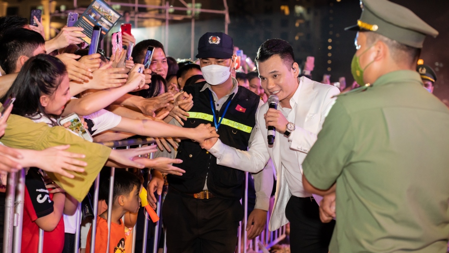 Chuỗi chương trình SunFest Sầm Sơn mở màn sôi động với đêm nhạc trẻ và EDM 