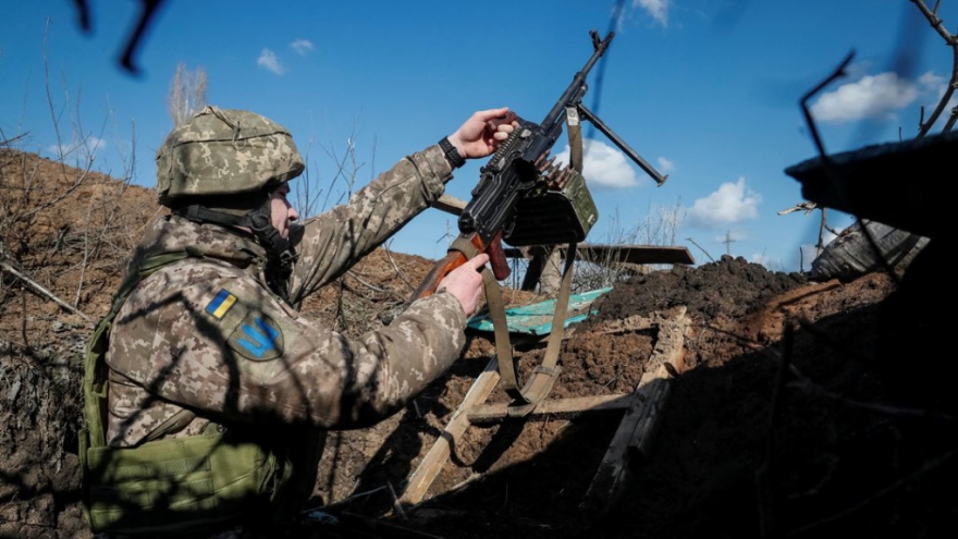 EU tuyên bố sẽ không để Ukraine cạn kiệt vũ khí