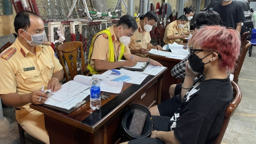 Nóng 24h: “Đi bão” sau chiến thắng của U23 Việt Nam, hơn 130 trường hợp bị xử phạt