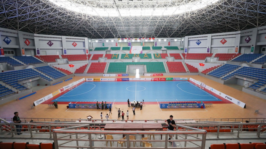 Cận cảnh nhà thi đấu thể thao tỉnh Hà Nam trước "giờ G"