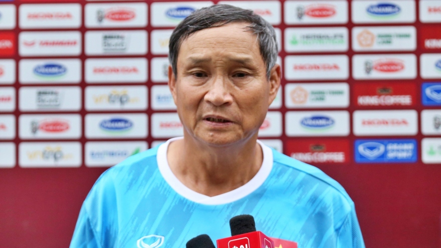HLV Mai Đức Chung: Mục tiêu phải bảo vệ thành công chức vô địch AFF Cup