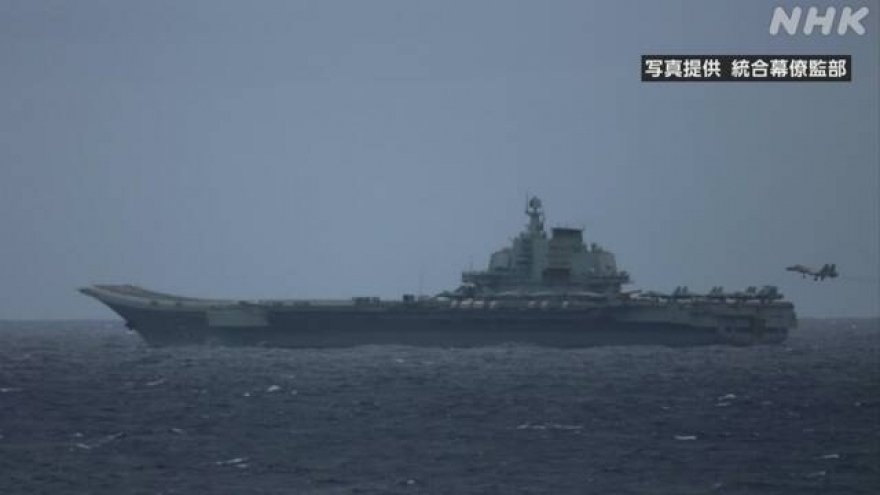 Nhật Bản lo ngại tàu sân bay Trung Quốc tiếp cận khu vực Okinawa