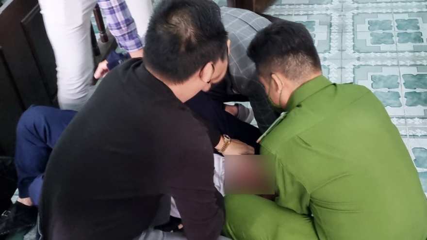 Hoãn xử phúc thẩm vụ giám đốc công ty bất động sản ở Đà Nẵng tự tử tại tòa