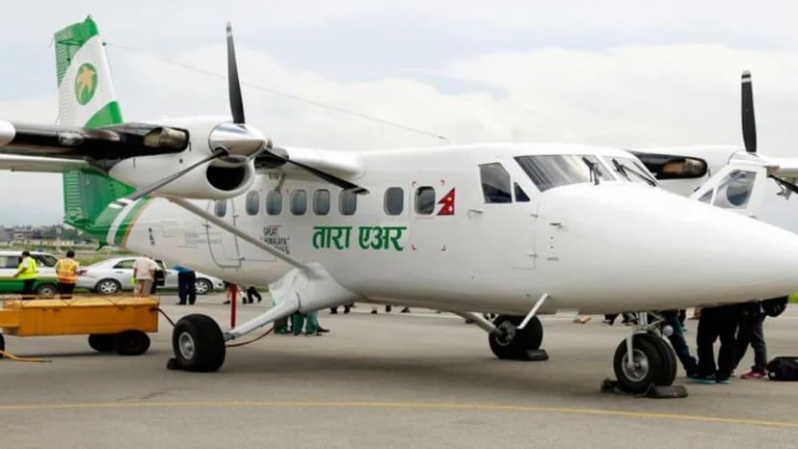 Máy bay mất tích ở Nepal: Cứu hộ phải quay lại vì thời tiết xấu