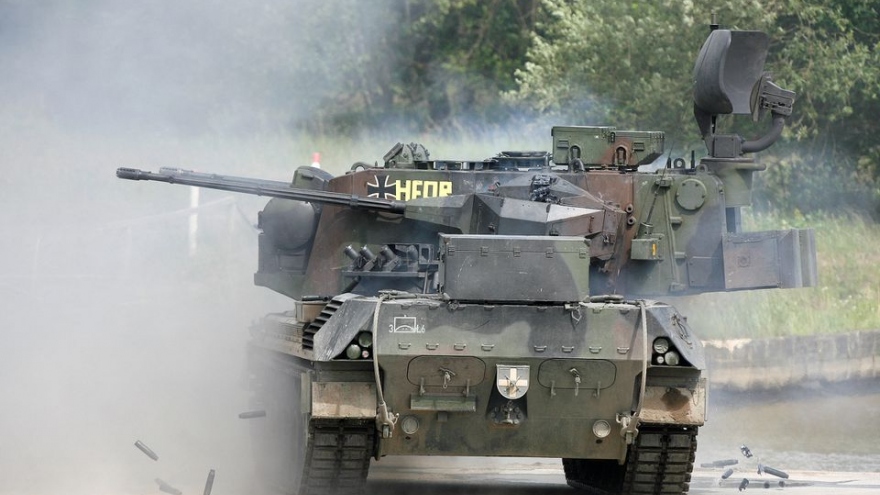 Nga: Bất kỳ phương tiện chở vũ khí nào của NATO vào Ukraine đều là mục tiêu hợp pháp