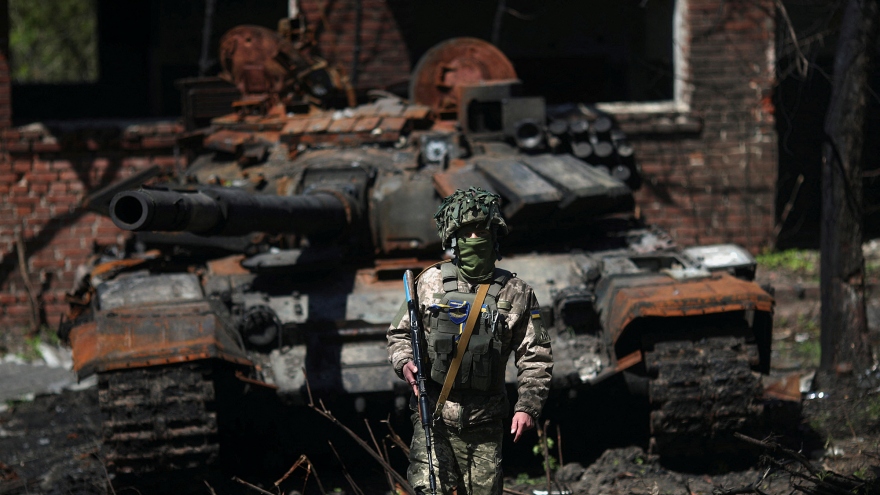Ukraine nói cường độ tấn công của Nga đã giảm nhưng vẫn xảy ra pháo kích