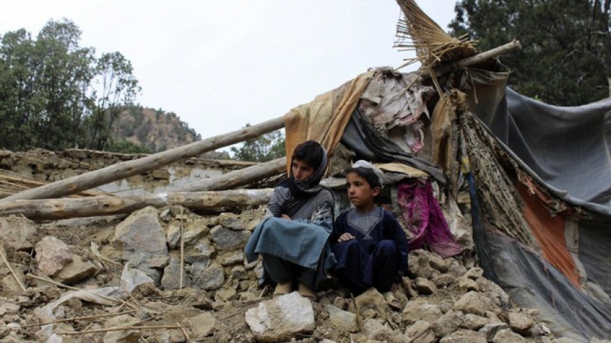 Xót xa trước hình ảnh đổ nát do động đất ở Afghanistan