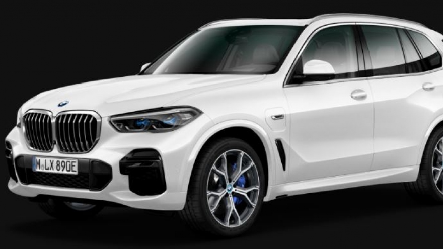 Khám phá những thay đổi trên BMW X5 xDrive45e 2022