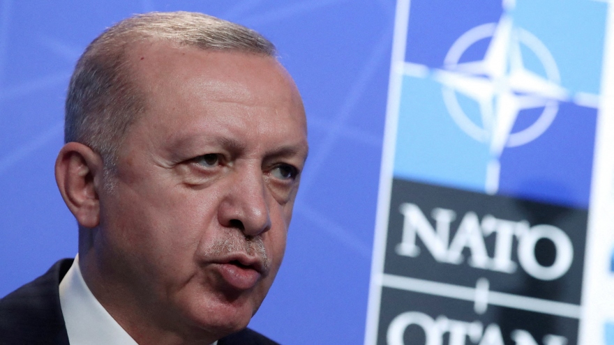 "Cơn đau đầu" của NATO khi Thổ Nhĩ Kỳ không nhượng bộ việc mở rộng liên minh