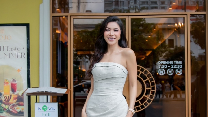 Siêu mẫu Minh Tú tất bật với loạt cuộc thi Hoa hậu, đang rục rịch cưới chồng