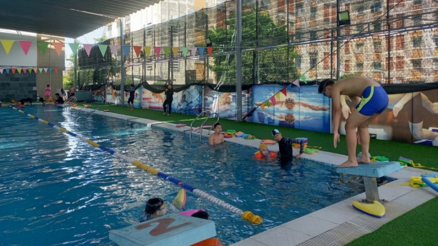 Nhiều địa chỉ dạy bơi miễn phí cho học sinh dịp hè ở Đà Nẵng