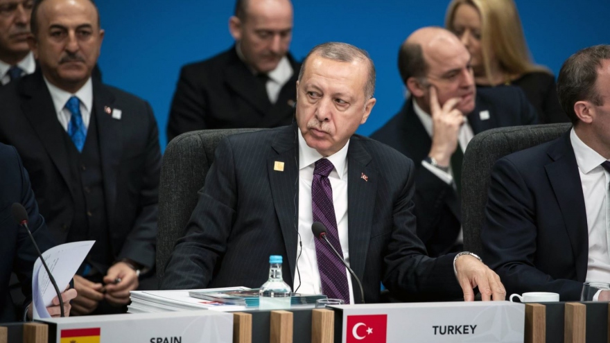 Nỗ lực mở rộng NATO gặp khó, Phương Tây tìm cách thuyết phục Thổ Nhĩ Kỳ