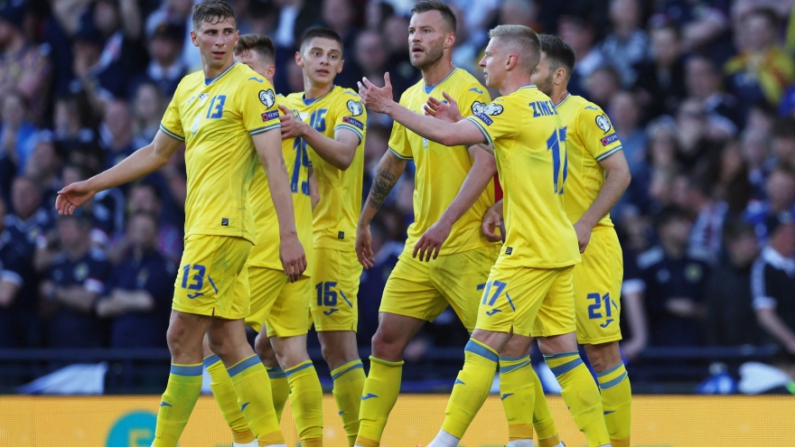 Ukraine hạ Scotland, tranh vé dự World Cup 2022 với xứ Wales