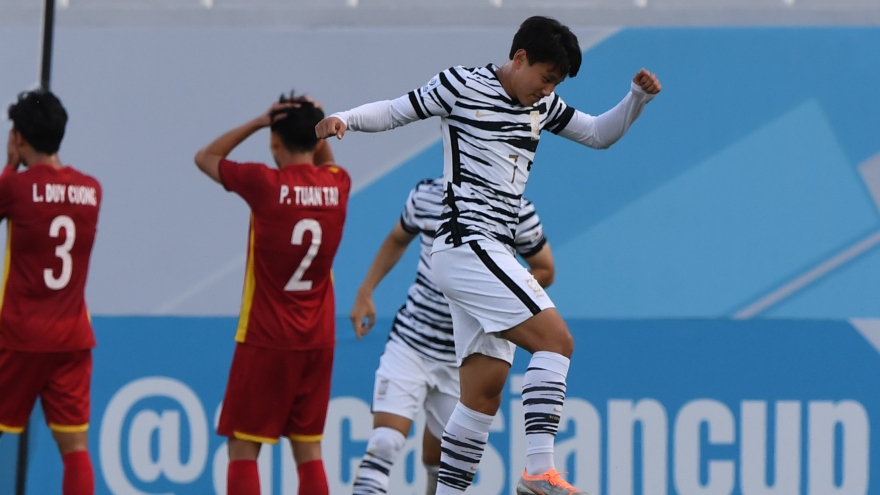 Tiền đạo từng ghi bàn trước U23 Việt Nam trở thành Vua phá lưới U23 châu Á 2022