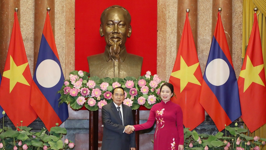 Phó Chủ tịch nước Võ Thị Ánh Xuân hội đàm với Phó Chủ tịch nước Lào