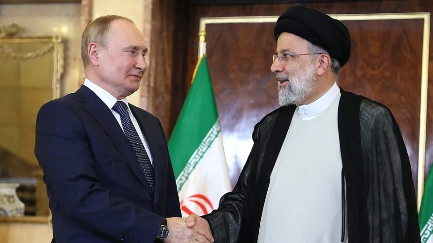 Nga và Iran tăng cường hợp tác song phương