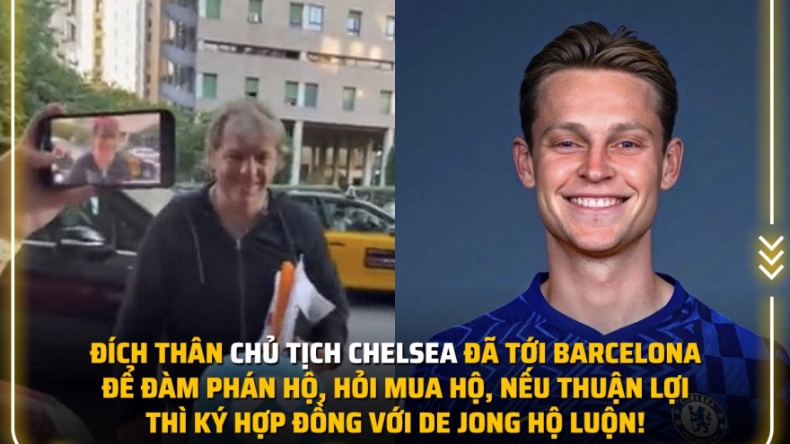 Biếm họa 24h: Chelsea mua De Jong "hộ" MU