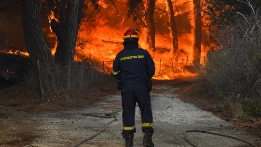 Hy Lạp chật vật ứng phó 4 trận hỏa hoạn lớn trong một ngày