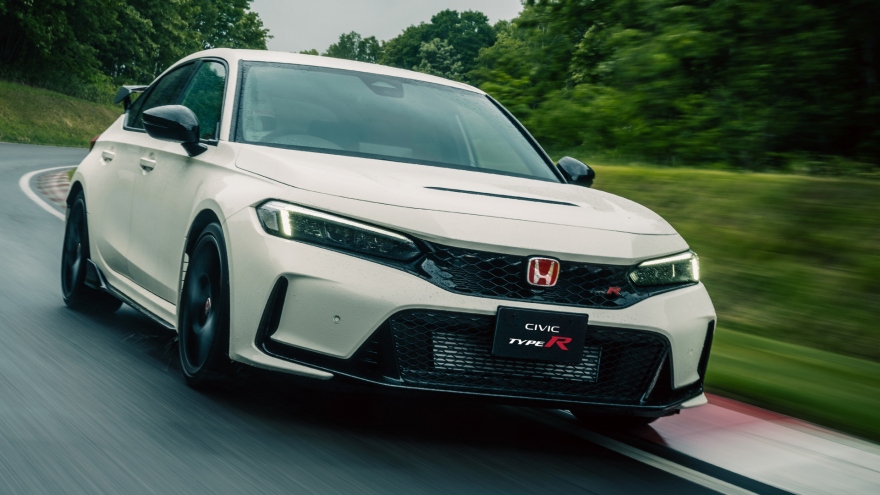 Cận cảnh Honda Civic Type R 2023