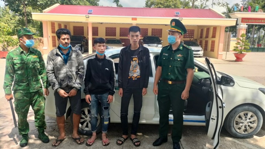 Phát hiện nhóm chuyên đưa người xuất cảnh trái phép sang Campuchia tại Long An