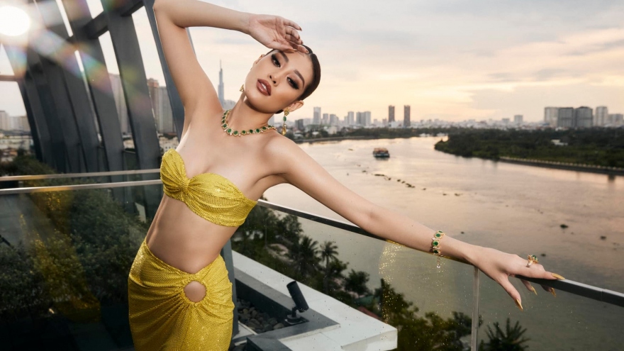 Hoa hậu Khánh Vân hóa nàng tiên cá với đầm cut-out màu vàng nóng bỏng