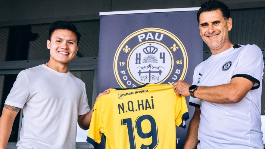 Quang Hải gia nhập Pau FC và những chuyện chưa kể