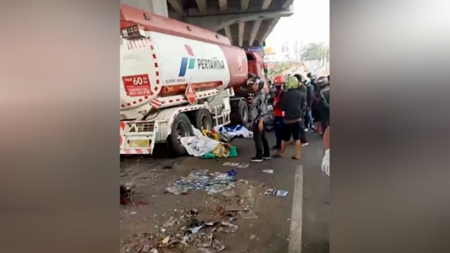 Tai nạn giao thông nghiêm trọng tại Indonesia, ít nhất 11 người tử vong