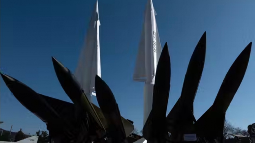 Nguy cơ cuộc chiến Ukraine đẩy Nhật, Hàn lựa chọn vũ khí hạt nhân