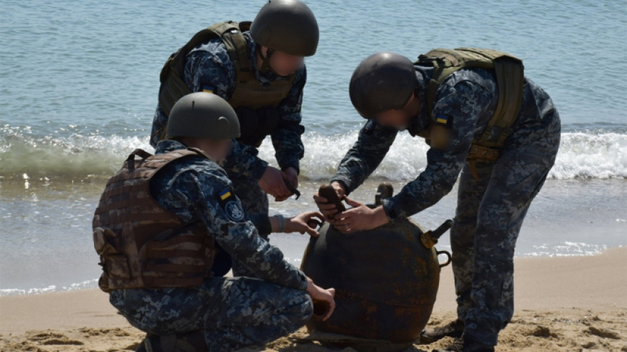Thủy lôi: Mối nguy hiểm chết người rình rập tại các vùng biển của Ukraine