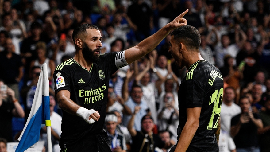 Benzema ghi bàn phút 100, Real Madrid nhọc nhằn đánh bại Espanyol