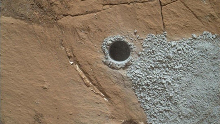 Phát hiện khoáng vật thường chỉ xuất hiện ở Trái Đất trên sao Hỏa