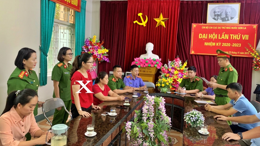 Bắt tạm giam 5 cán bộ Chi cục Dự trữ Nhà nước Mộc Châu và Sơn La