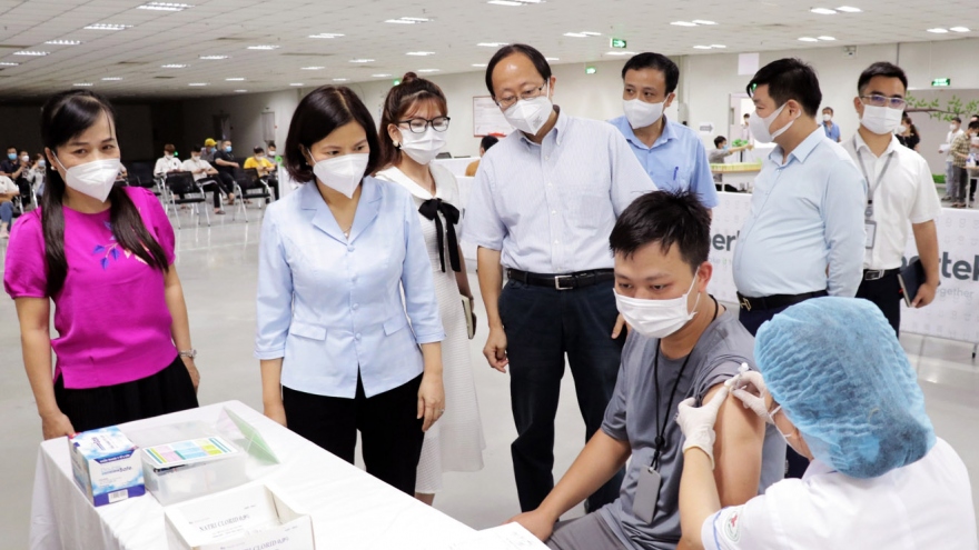 Bắc Ninh đẩy nhanh tiến độ tiêm vaccine mũi 4 phòng COVID-19 cho công nhân