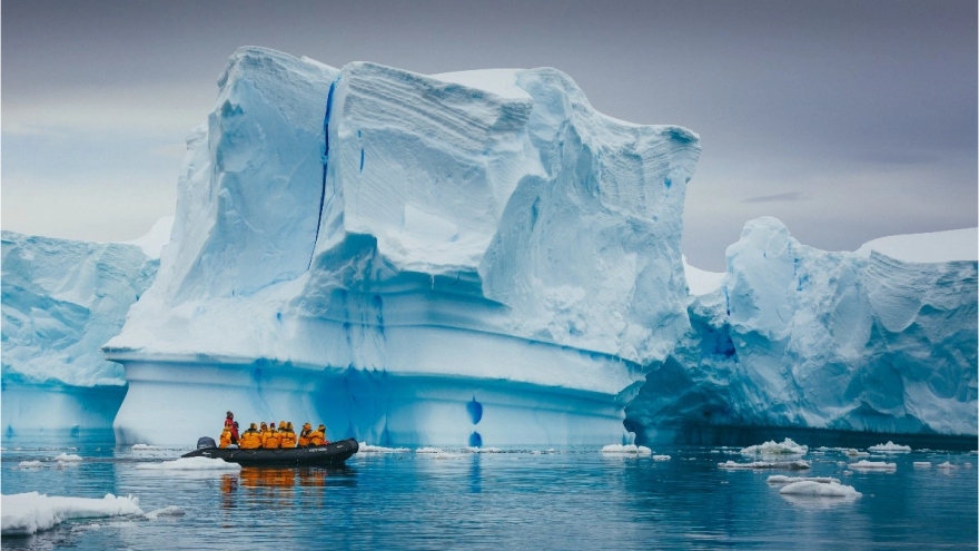Băng ở Nam Cực đang tăng nhanh hơn dự báo