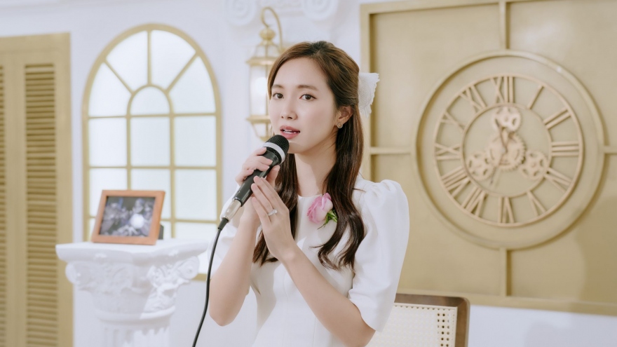 Jang Mi gây xúc động khi hát "Huyền thoại mẹ" nhân dịp Vu lan báo hiếu