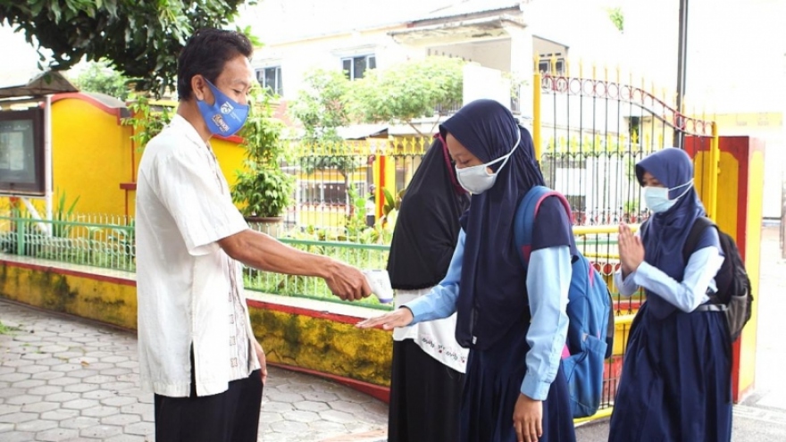 Indonesia đảm bảo an toàn cho năm học mới khi dịch Covid-19 hoành hành