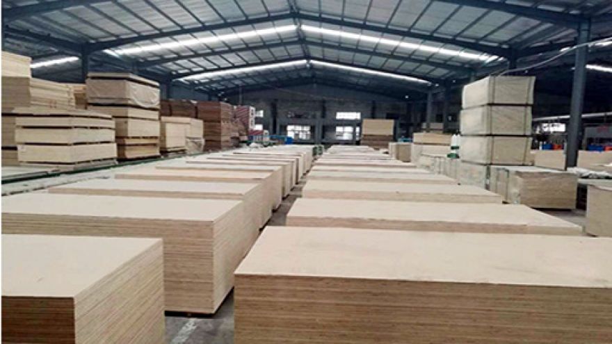 Mỹ sẽ đánh thuế cao nếu gỗ dán Việt Nam nhập nguyên liệu từ Trung Quốc