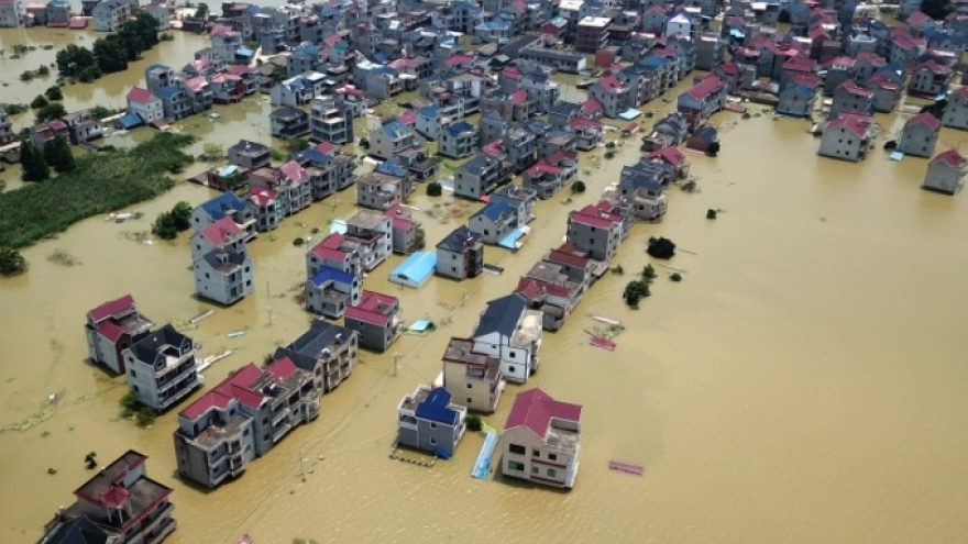 Lũ lụt nghiêm trọng tại Trung Quốc khiến 16 người thiệt mạng