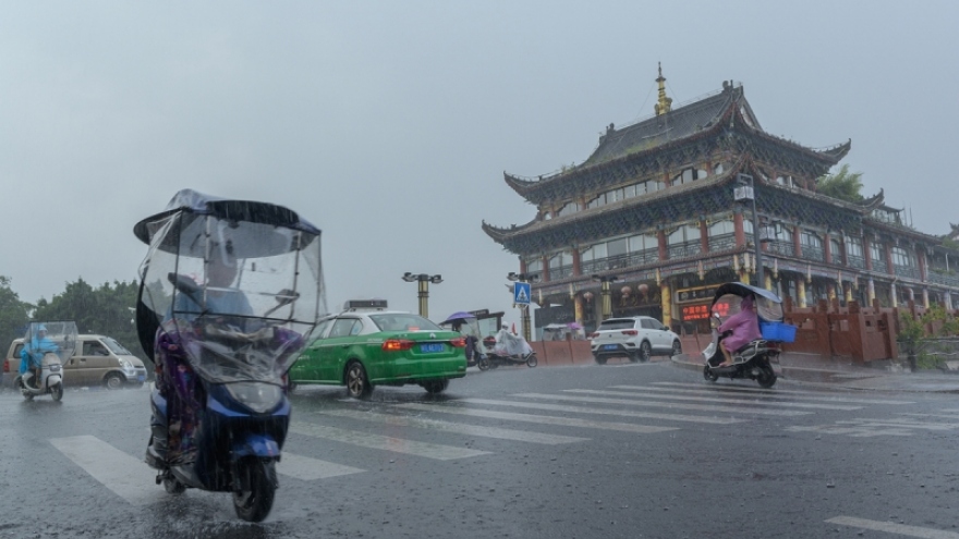 Trung Quốc cảnh báo mưa lũ sau đợt nắng hạn nghiêm trọng