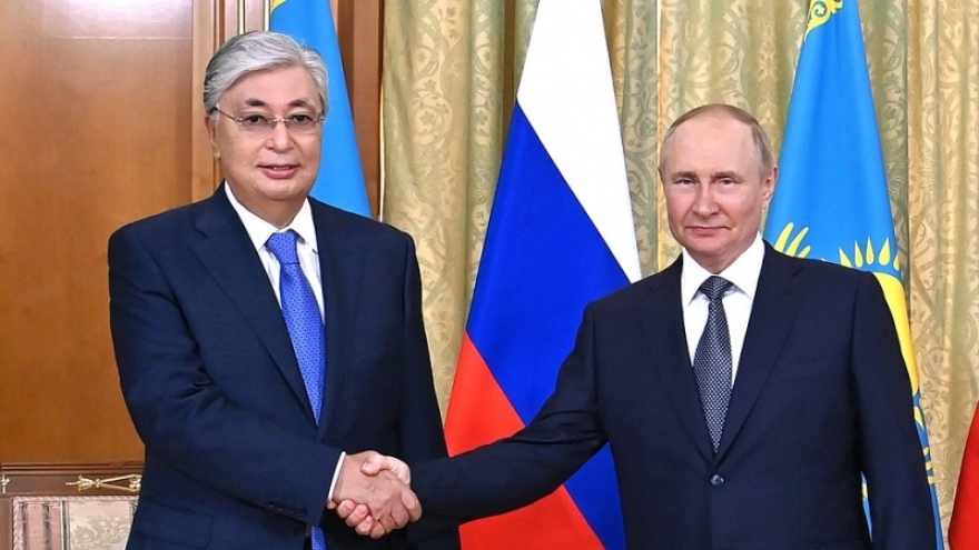 Nga và Kazakhstan tiếp tục phát triển mối quan hệ đối tác chiến lược  
