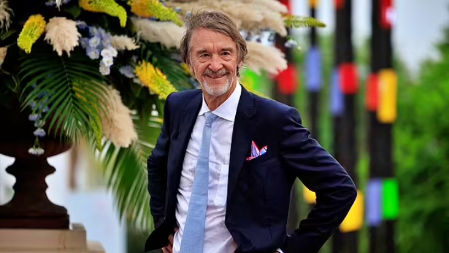 Tỷ phú Sir Jim Ratcliffe hỏi mua MU với giá 5 tỷ Bảng